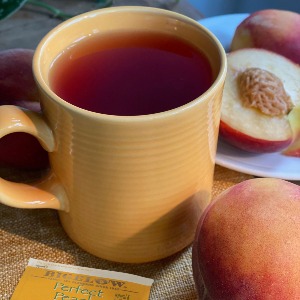 PEACH TEA HOT